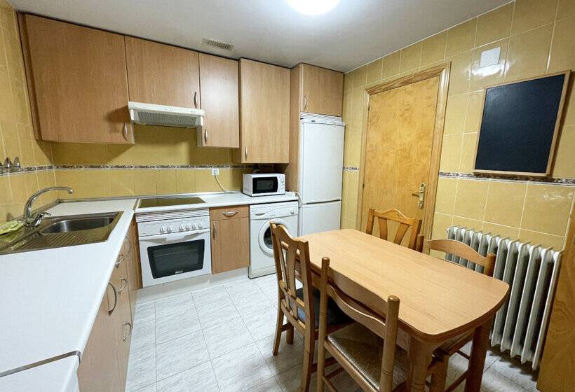 Apartamentos Ciudadela de Jaca 3000