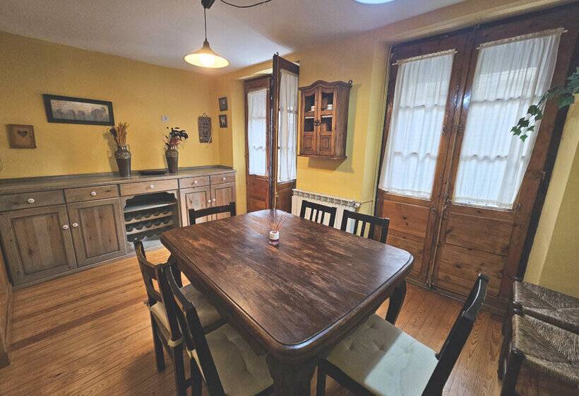 Apartamentos Ciudadela de Jaca 3000