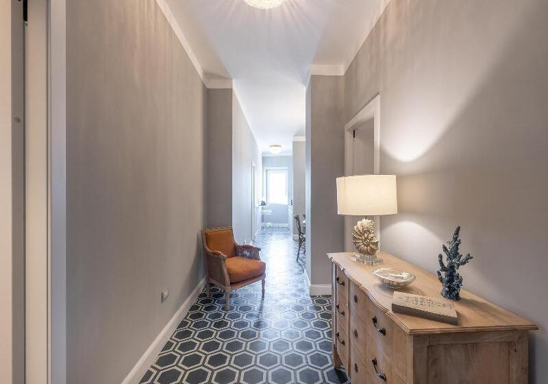 هتل Aquamadre Suites