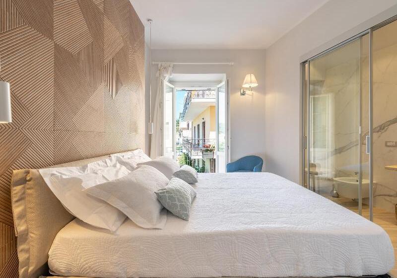 هتل Aquamadre Suites