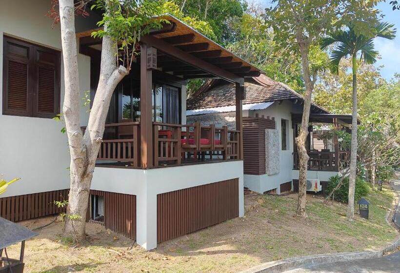 هتل Bhundhari Resort & Villas Samui