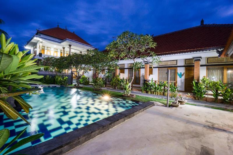 هتل Exotic Inn Lembongan