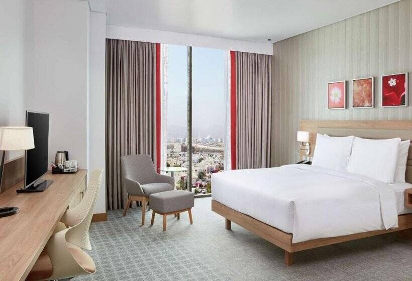 هتل Hilton Garden Inn Muscat Al Khuwair
