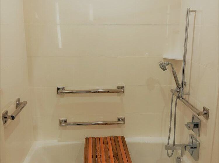 בית מלון כפרי Hilton Garden Inn West Palm Beach I95 Outlets