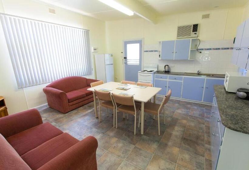 هتل Modra's Apartments