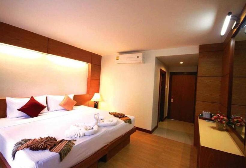 هتل Andaman Resort