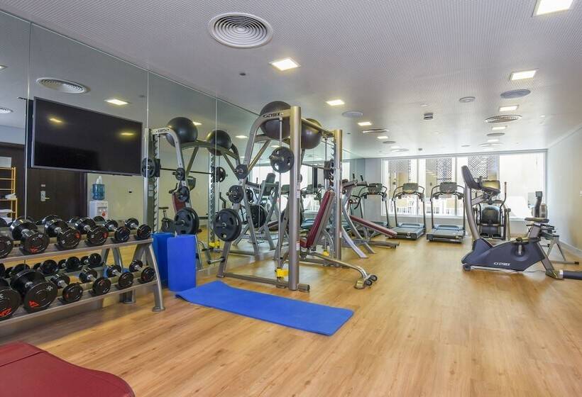 Fotos del hotel Premier Inn Dubai Al Jaddaf:  41