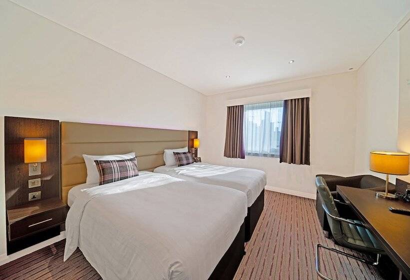 Fotos del hotel Premier Inn Dubai Al Jaddaf:  4