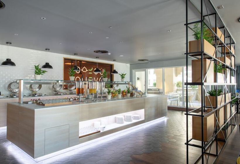 Fotos del hotel Premier Inn Dubai Al Jaddaf:  36