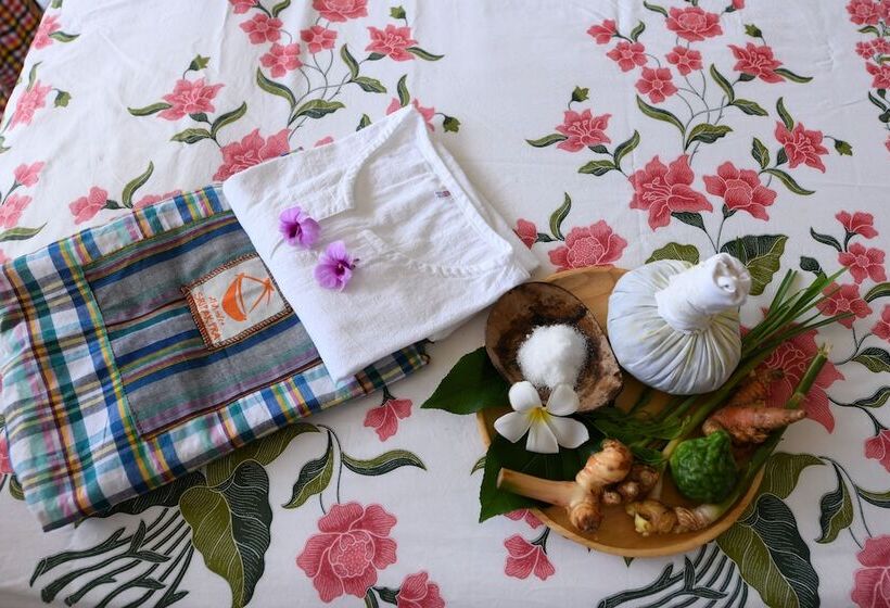 هتل Sripakpra Boutique Resort Phatthalung