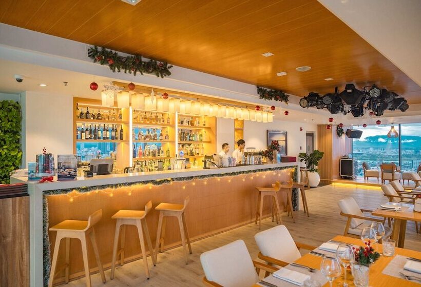 Fotos del hotel Tms Hotel Da Nang Beach:  38