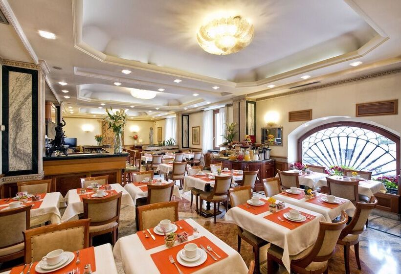 Fotos del hotel Vibe Nazionale:  18