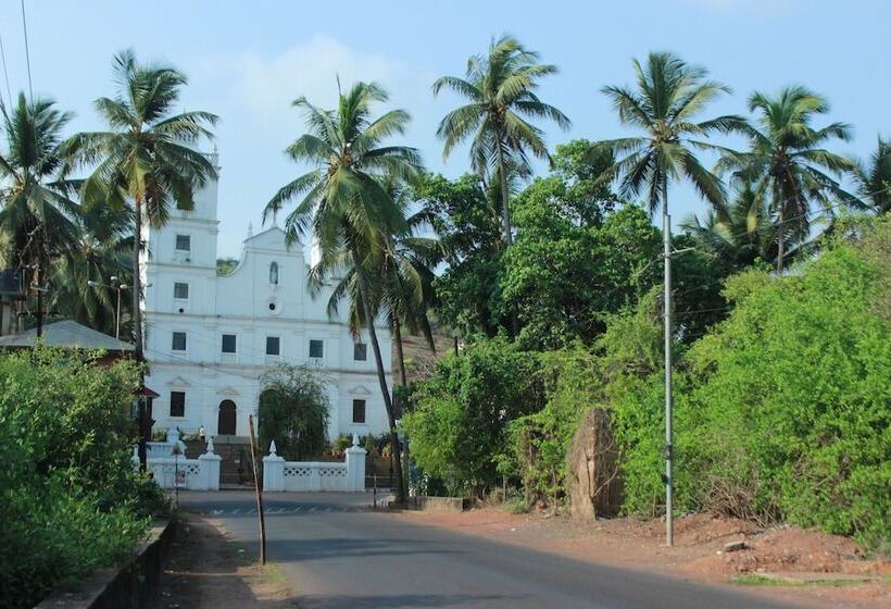 Pensjonat Oyo Home 9358 Designer 1bhk