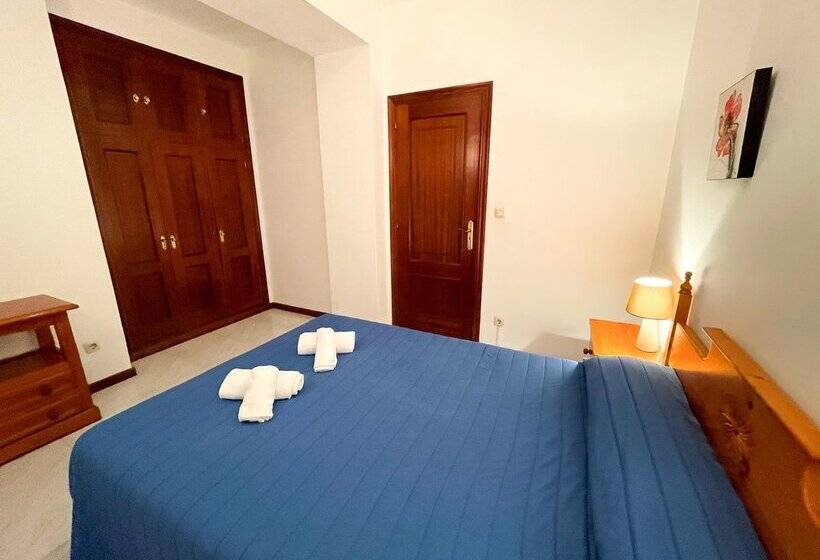 Apartamentos Revo Salinas 3000