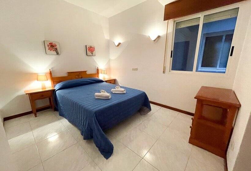Apartamentos Revo Salinas 3000