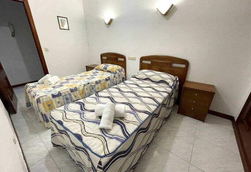 Apartamentos Revo Salinas 3000