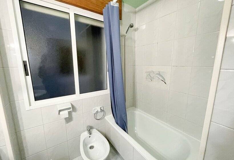Apartamentos Revo Salinas 3000