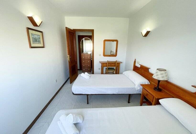 Apartamentos Revo Salinas 3000