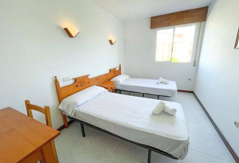 Apartamentos Revo Salinas 3000