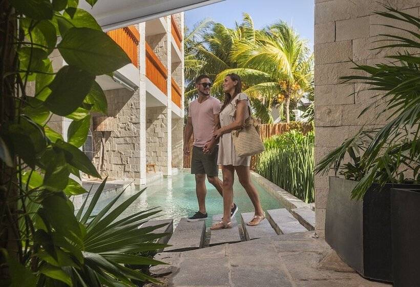 هتل Alea Tulum
