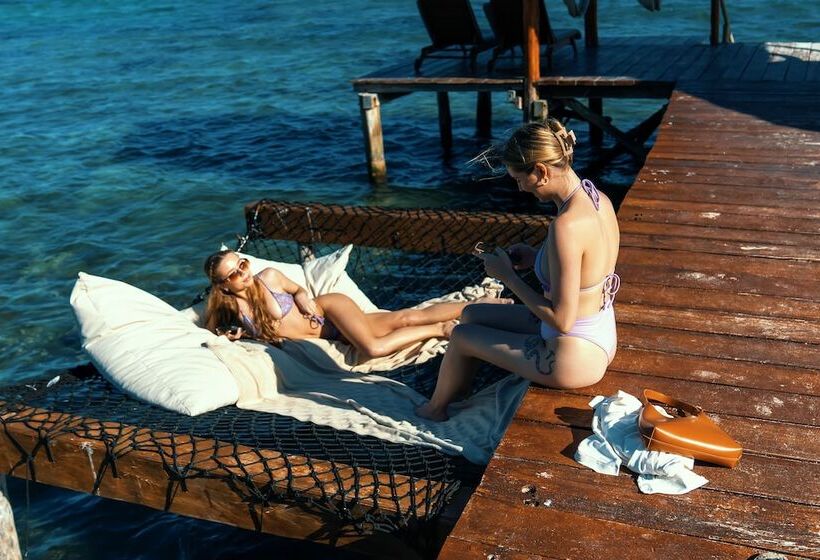 هتل Alea Tulum