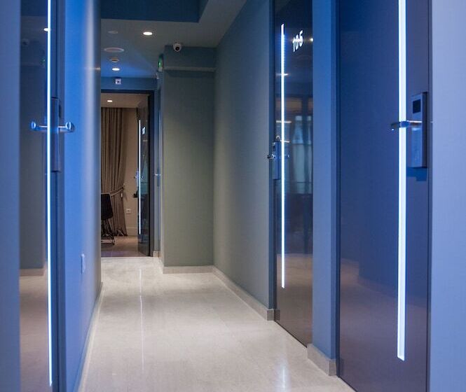 هتل Athens Platinum Rooms And Suites