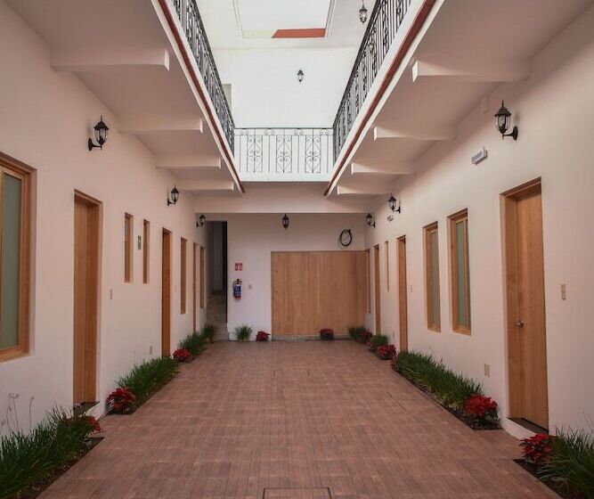 هتل Casa Santo Tomas