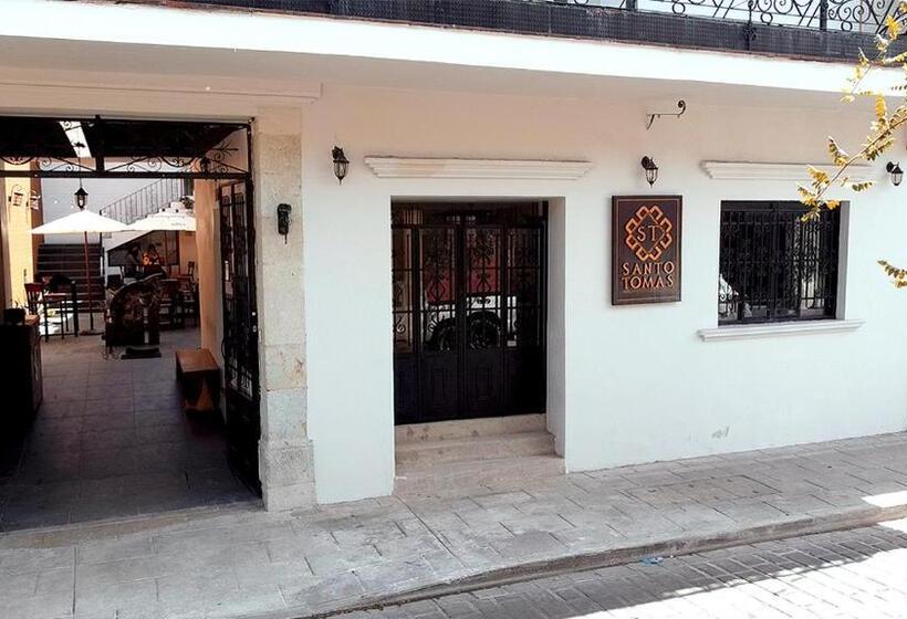هتل Casa Santo Tomas