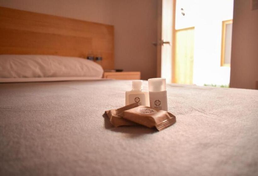 هتل Casa Santo Tomas