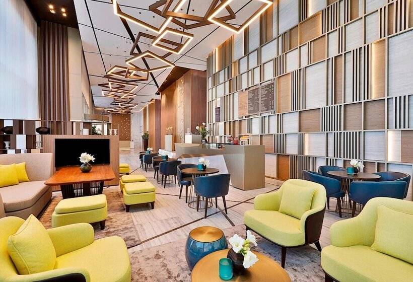 Courtyard By Marriott Dubai, Al Barsha