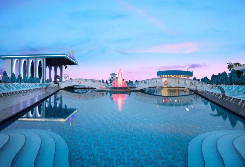 هتل Granada Luxury Beach Ultra All Inclusive