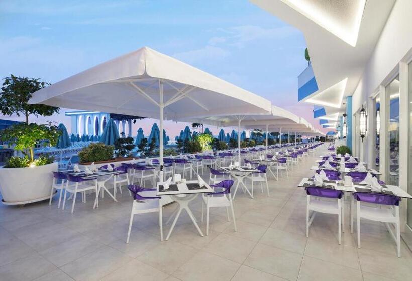 هتل Granada Luxury Beach Ultra All Inclusive