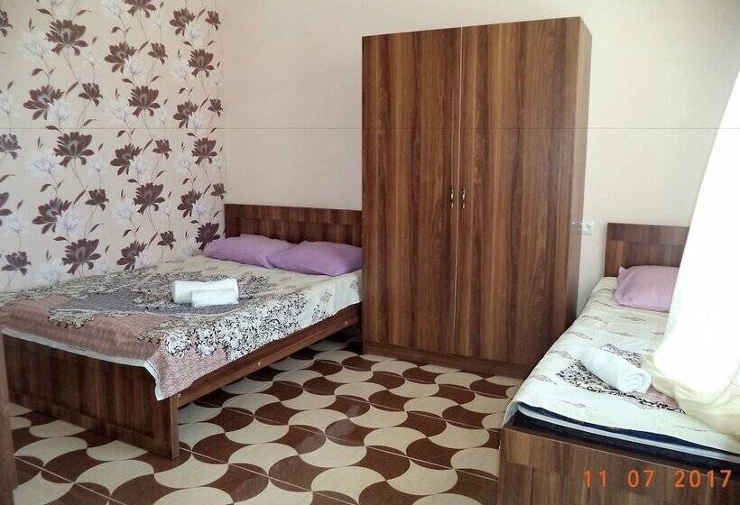 هتل Live Inn Ureki