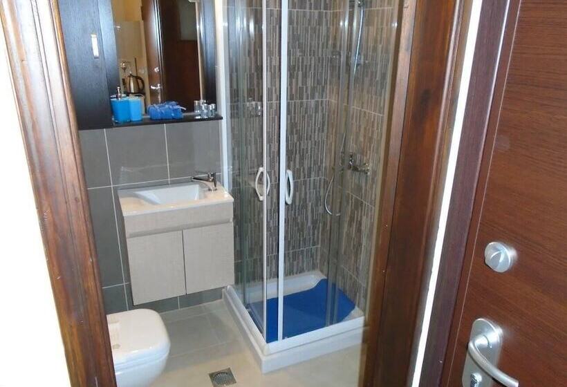 هتل Machi Rooms