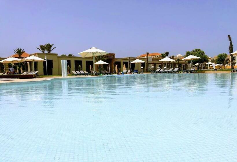 Отель Oasis Saidia Palace & Blue Pearl