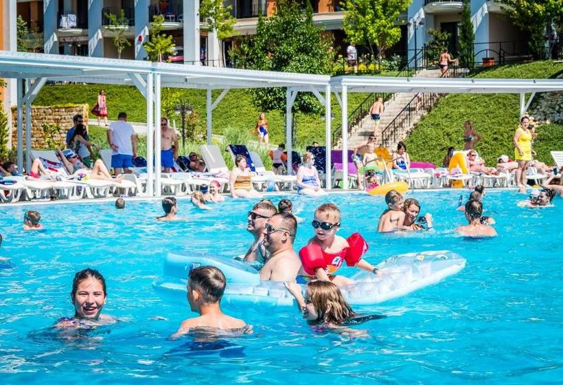 Отель Premier Fort Cuisine   Full Board