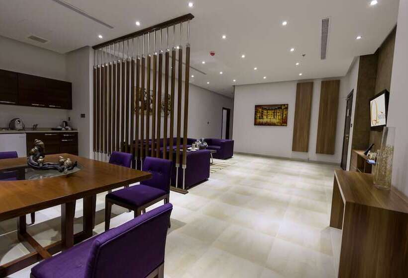 هتل Q Suites Jeddah By Ewa