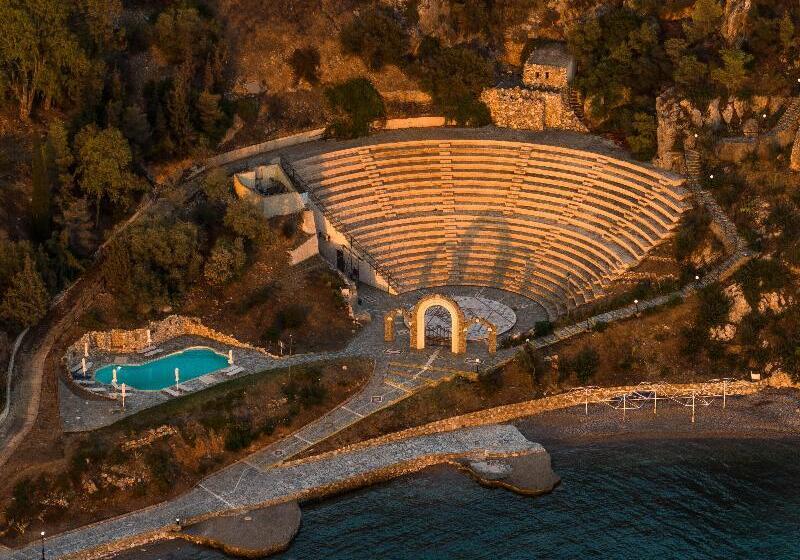 هتل Ramada Loutraki Poseidon Resort