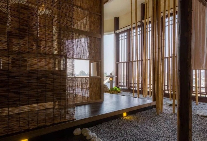 Отель Shanghai Zhuli Kosa Spring Resort
