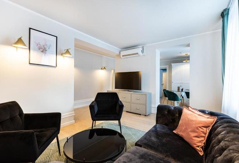 Matisse Bucharest Old Town