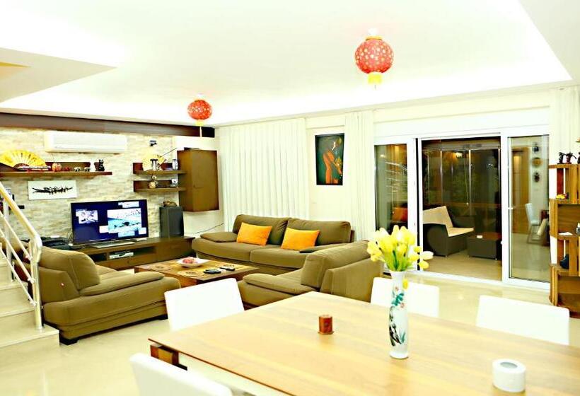 Paradise Town Villa Premium