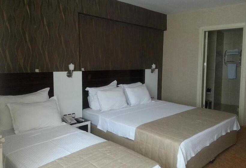 Anya Suit Otel