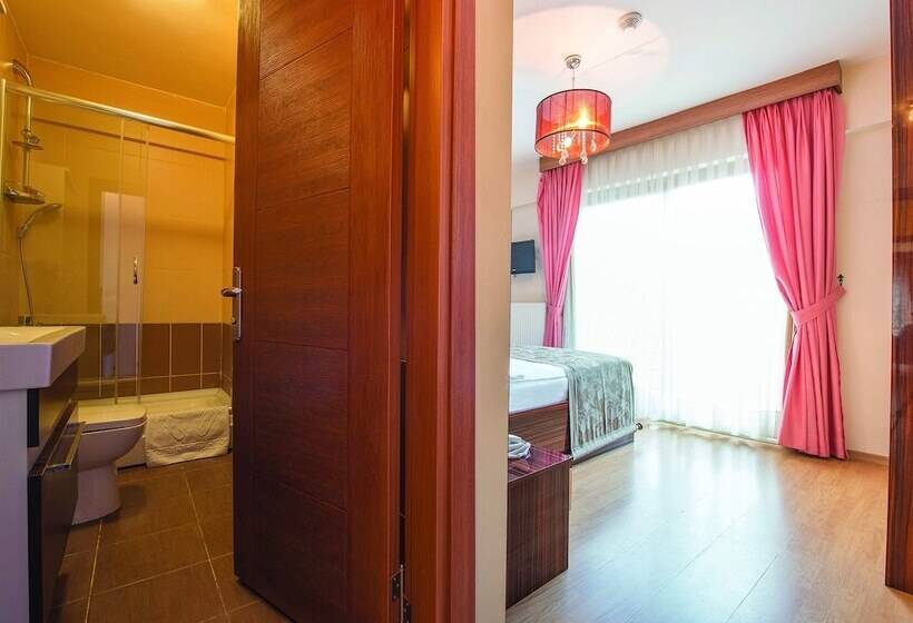 Blueway Hotel Residence