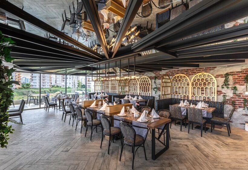 Greenwood Suites Resort