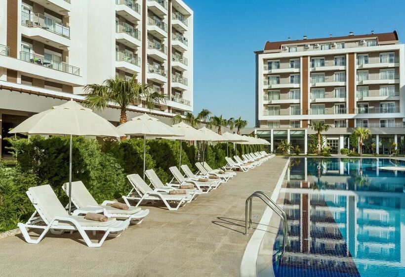 Greenwood Suites Resort