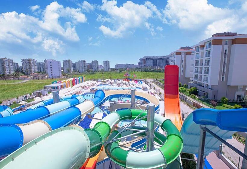 Greenwood Suites Resort