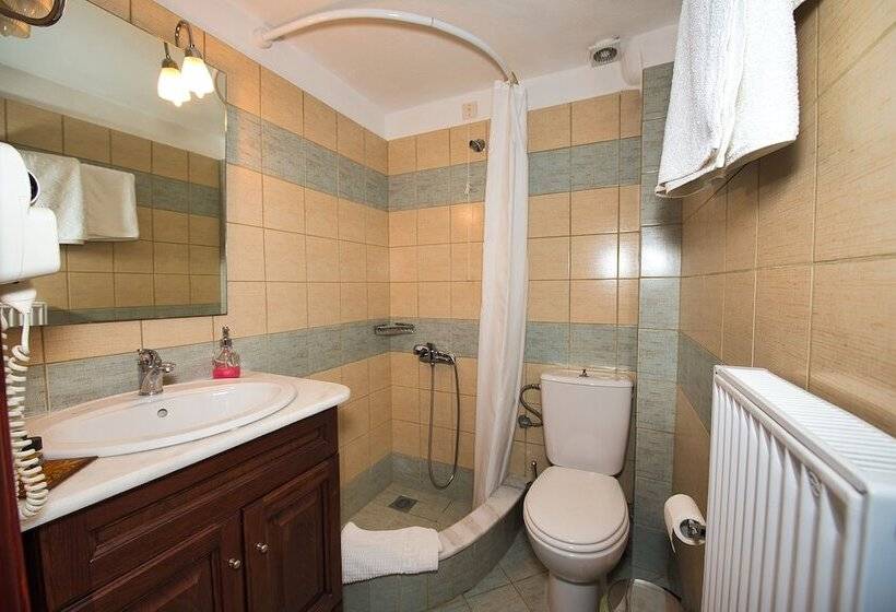 هتل Anemoessa Traditional Village