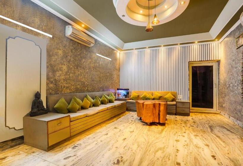 Hotel O Tajganj Near Taj Mahal West Gate Formerly Apollo