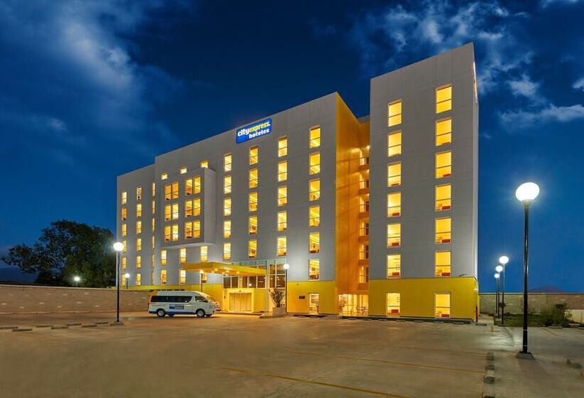 هتل City Express By Marriott Ensenada