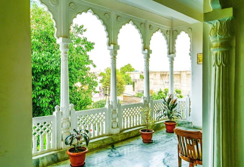 Fotos del hotel Harsoli Haveli:  2